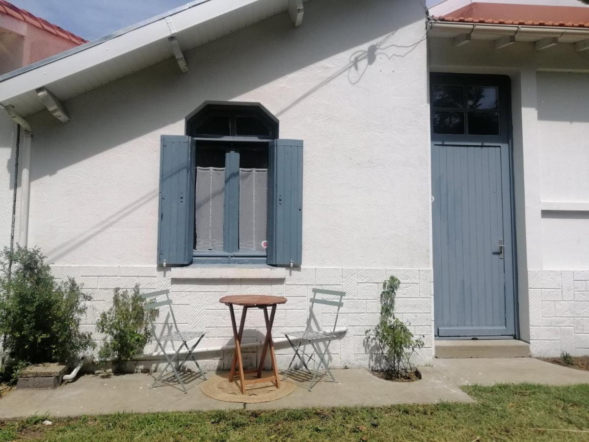 サン・ジョルジュ・ド・ディドンヌ Kaiola Bed & Breakfast エクステリア 写真