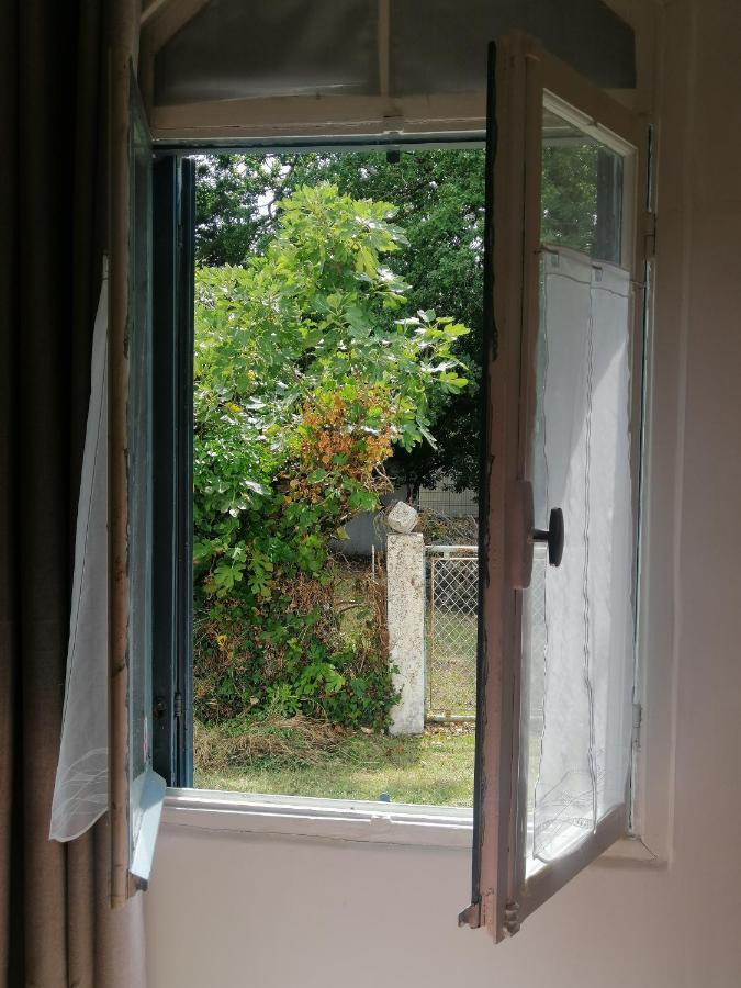 サン・ジョルジュ・ド・ディドンヌ Kaiola Bed & Breakfast エクステリア 写真