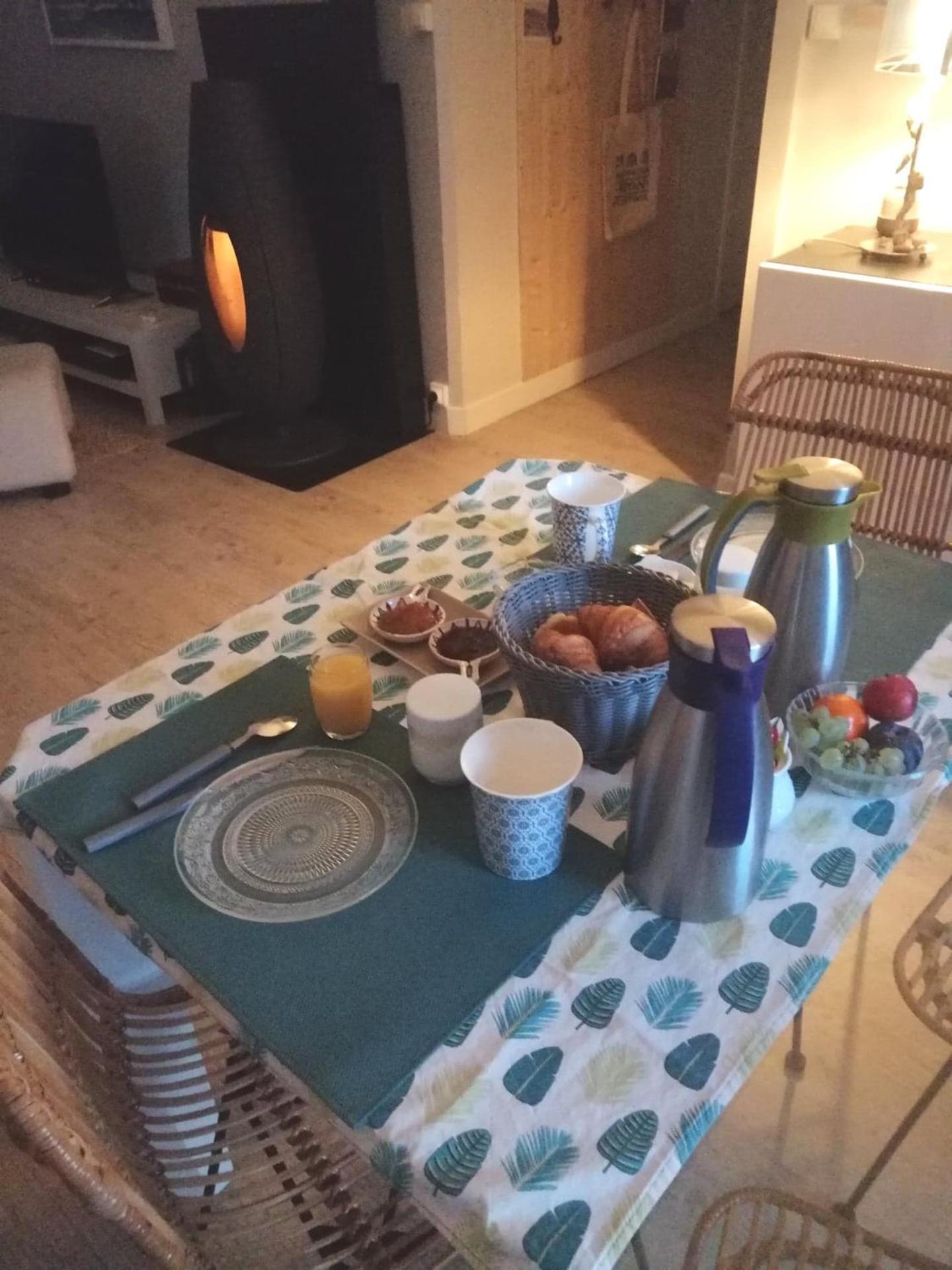 サン・ジョルジュ・ド・ディドンヌ Kaiola Bed & Breakfast エクステリア 写真
